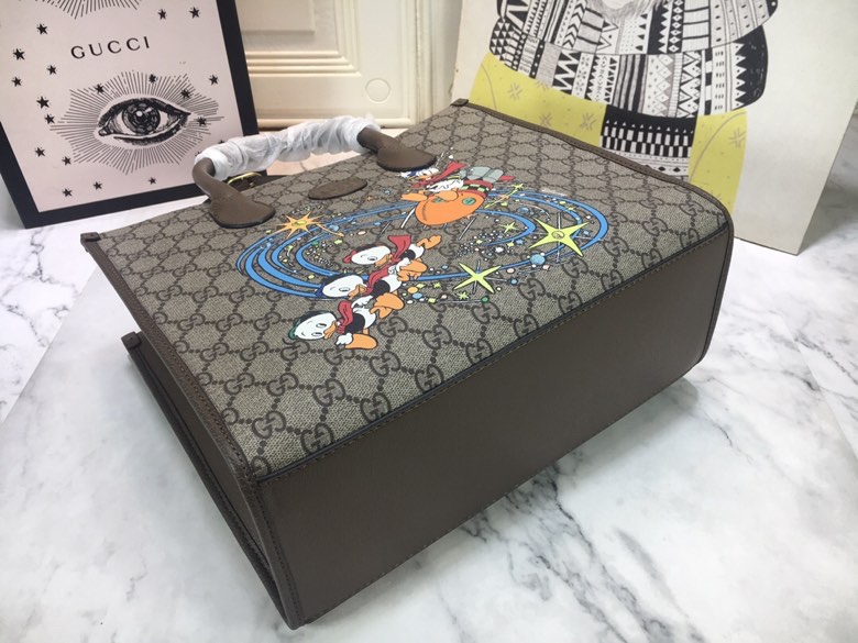 Gucci Shopping Bags